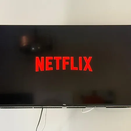 Apartment Comfy Dots 1 *