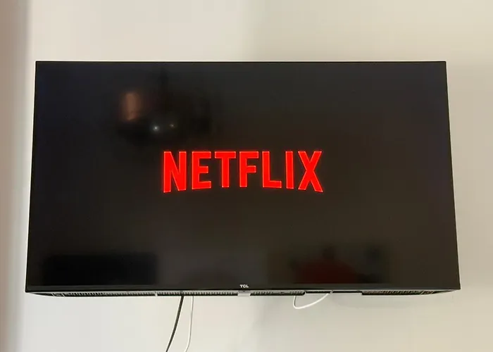 Apartment Comfy Dots 1 *